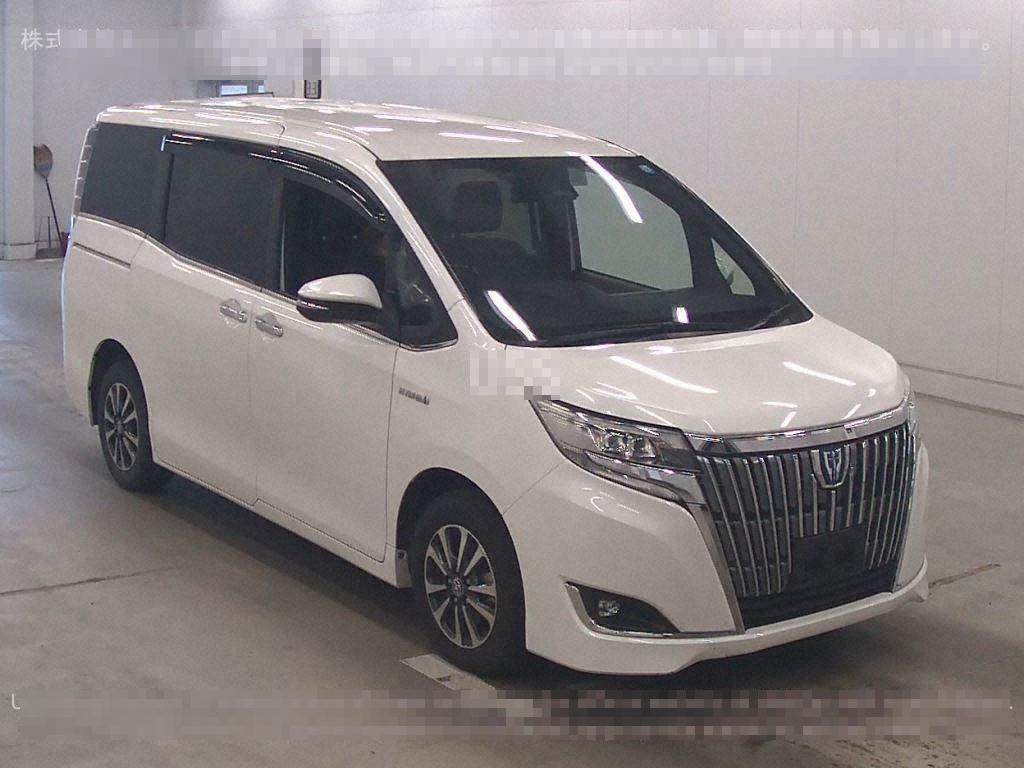 From japan with love авто. Тойота Ноах 2014. Toyota Noah бронированная. Toyota Noah 2015 4wd off Road. Toyota Noah 4wd off Road.