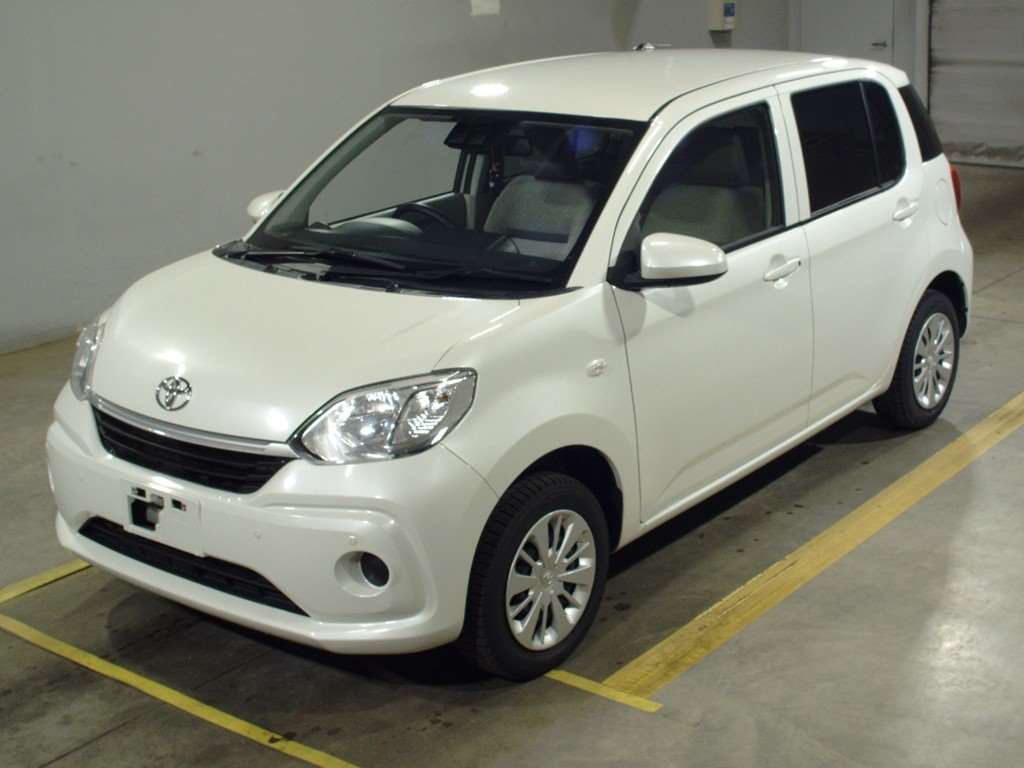 Toyota passo Moda Charm